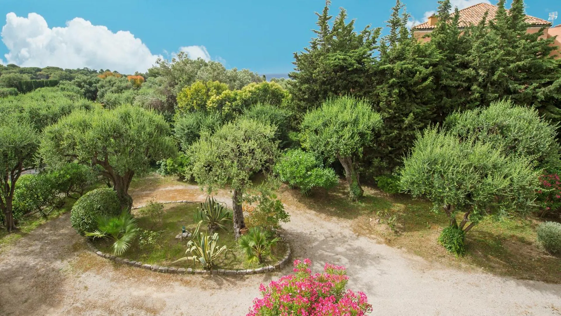 L'Oree Du Cap-Somptueux 2 Pieces- Garage- Terrasse Roquebrune-Cap-Martin